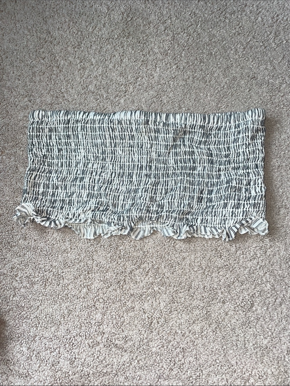 American Eagle Black and White Smocked Tube Top